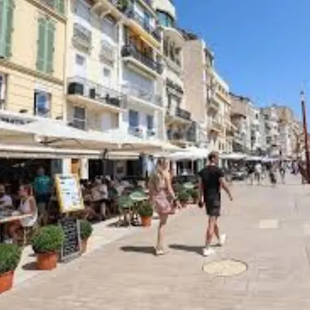 Spacieux Et Confortable 2 Pieces A1b259 * Cannes